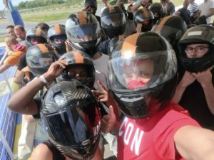 Super sortie karting au kartland avec les élèves et instructeurs du club de Krav-maga et de combat à Dammarie-les-Lys