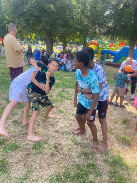 Plaisir de transmettre aux jeunes à Estival du Lys organisé par Ville de Dammarie-lès-Lys