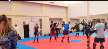 1er cours de Kickboxing au sein du club de Krav-maga et de combat à Dammarie, Ile-De-France, France