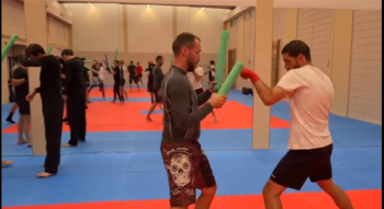 Travail technico-tactique au sein du club de Krav-maga et de combat – MMA et Kickboxing – à Ville de Dammarie-lès-Lys