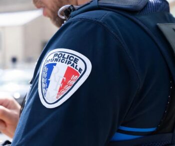 Découvrir les coulisses des métiers de policiers municipaux et de pompiers