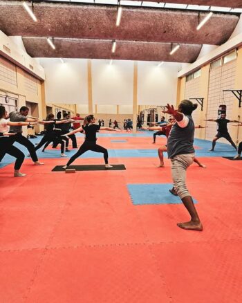 Le vendredi 25 avril 2025 au soir a eu lieu un cours spécial de Yoga animé par @abdejoudani de l’association @yoga_taichi_melun_ au sein de notre club
